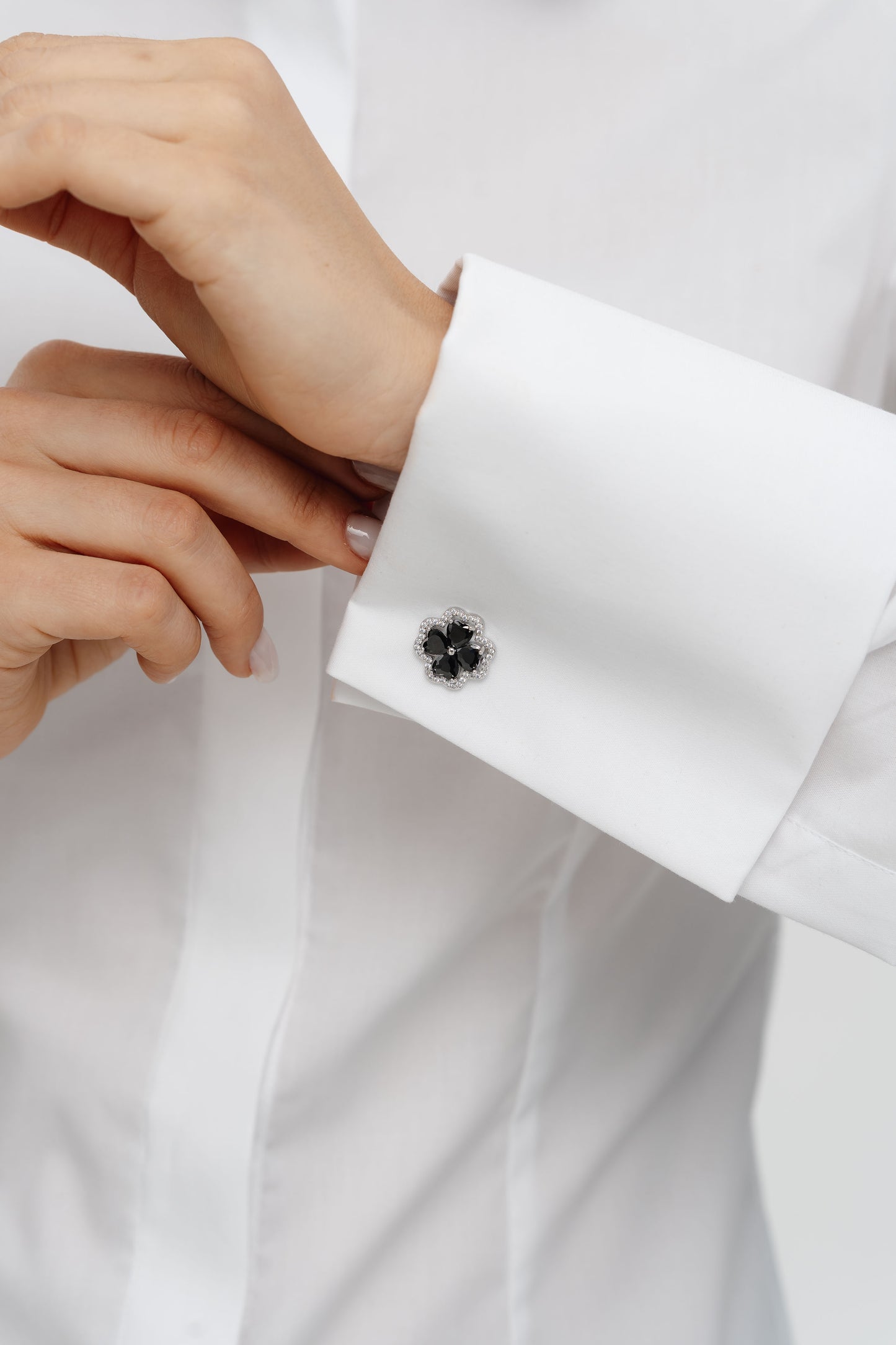 Lucky Cufflinks – Charm and Style Combined